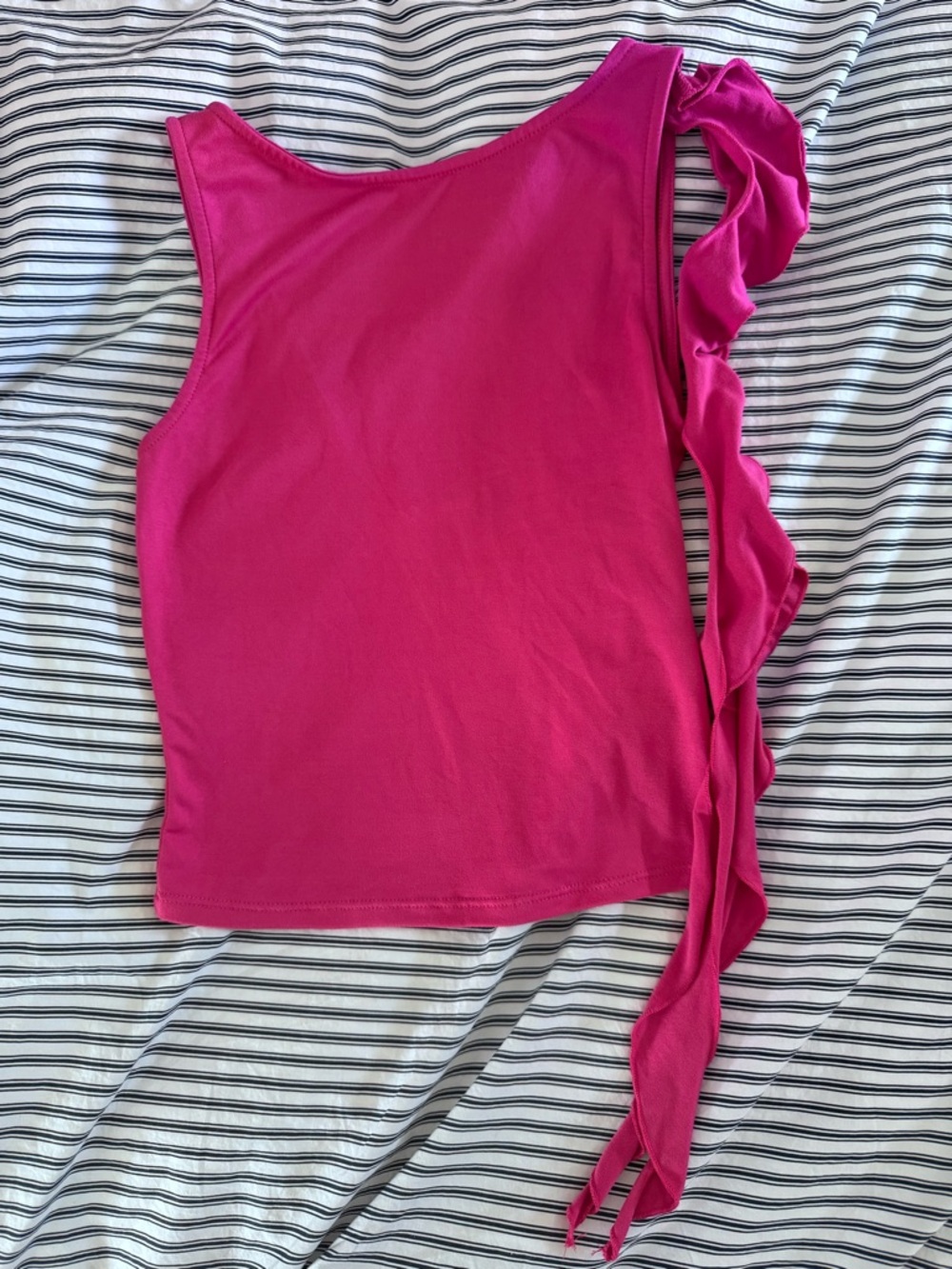 Kimchi Blue One-Shoulder Ruffle Tank Top - Bright Pink
